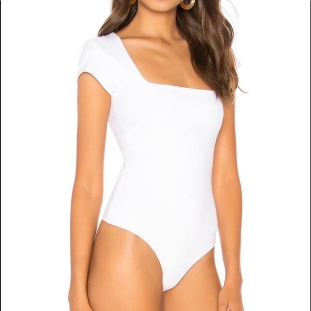 NEW M Guess by Marciano Medium Off White short sleeve Corset Bodysuit Rayon